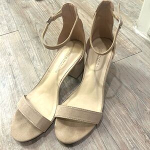 NEW! Wild Diva Beige Suede Block Heel Sandals with Ankle Strap